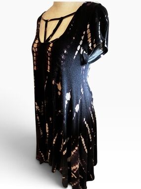 Women's Dark Purple & Cream Tie-Dye Dress/Swim Cover-Up with Strappy Neck.